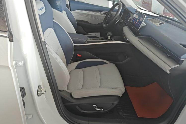 Used Geely Auto Preface 2023 2.0TD Prestige Version Right Front Seat