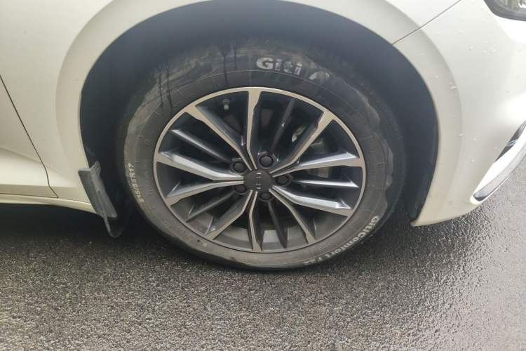 Used Geely Auto Preface 2023 1.5TD Fuyao Version Right Front Wheel Hub