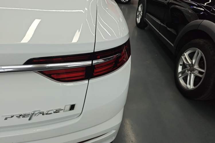 Used Geely Auto Preface 2023 1.5TD Fuyao Version Right Rear Taillight