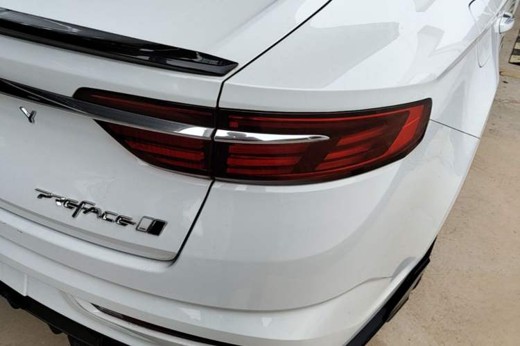 Used Geely Auto Preface 2023 1.5TD Kunlun Edition Right Rear Taillight
