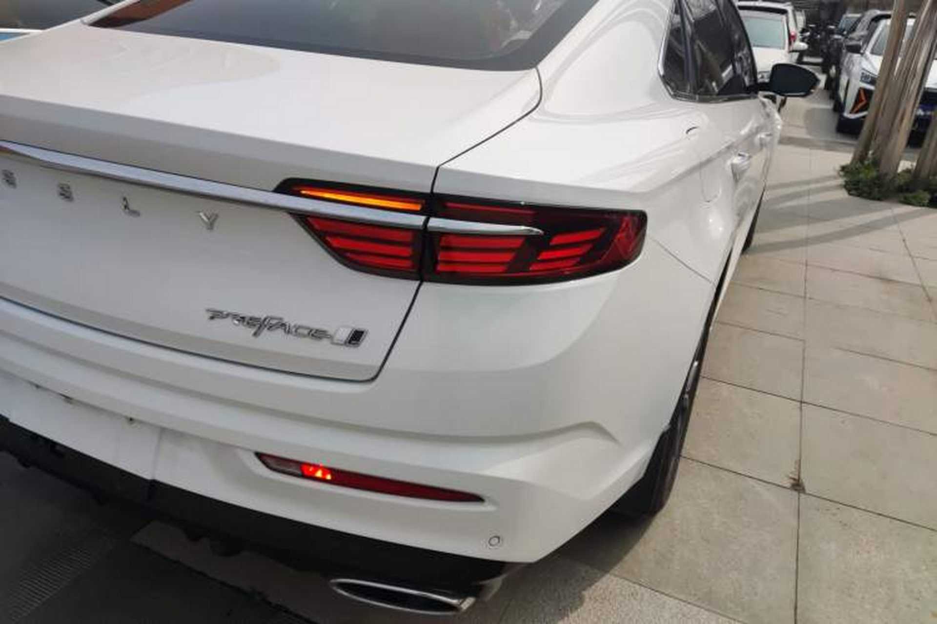 Used Geely Auto Preface 2023 1.5TD Fuyao Version Right Rear Taillight
