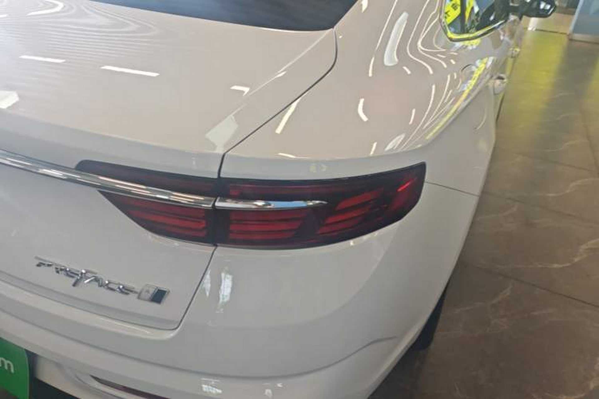 Used Geely Auto Preface 2023 2.0TD Luxury Version Right Rear Taillight