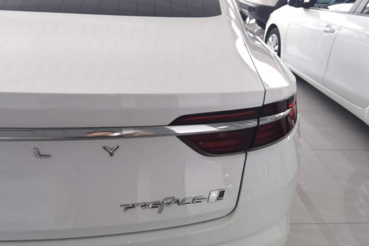 Used Geely Auto Preface 2023 2.0TD Luxury Version Right Rear Taillight