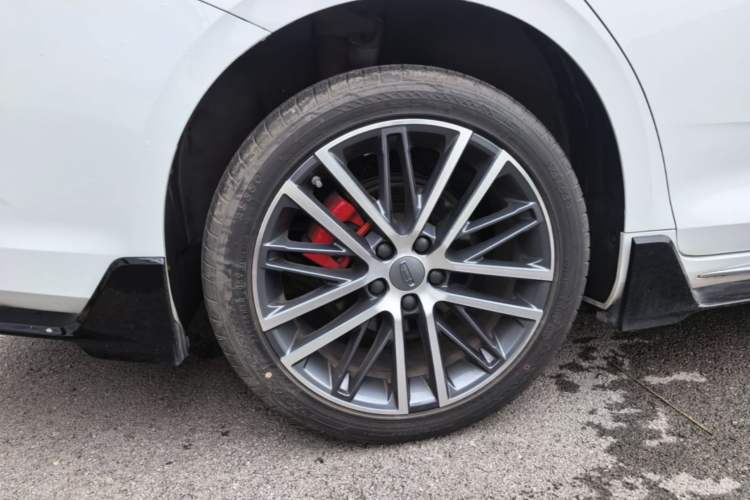 Used Geely Auto Preface 2023 1.5TD Kunlun Edition Right Rear Wheel Hub