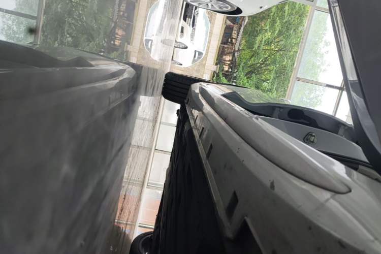 Used Geely Auto Preface 2023 2.0TD Prestige Version Right Side Sill