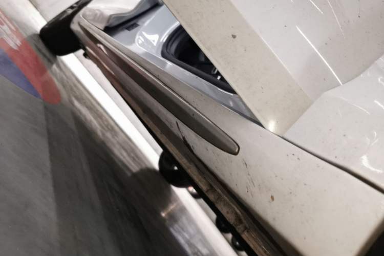 Used Geely Auto Preface 2023 2.0TD Prestige Version Right Side Sill