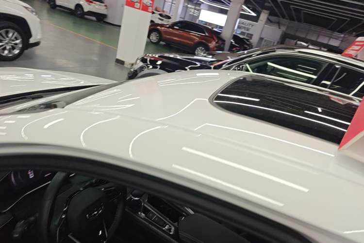Used Geely Auto Preface 2023 1.5TD Fuyao Version Roof