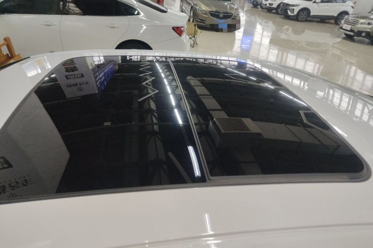 Used Geely Auto Preface 2023 1.5TD Fuyao Version Roof