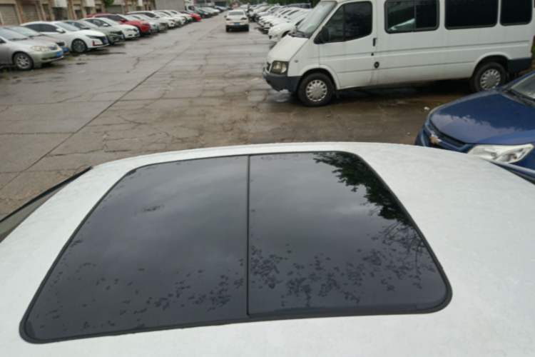 Used Geely Auto Preface 2023 2.0TD Prestige Version Roof