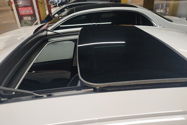 Used Geely Auto Preface 2023 2.0TD Prestige Version Roof