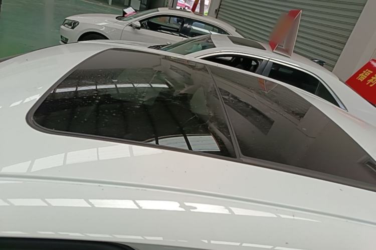Used Geely Auto Preface 2023 2.0TD Prestige Version Roof