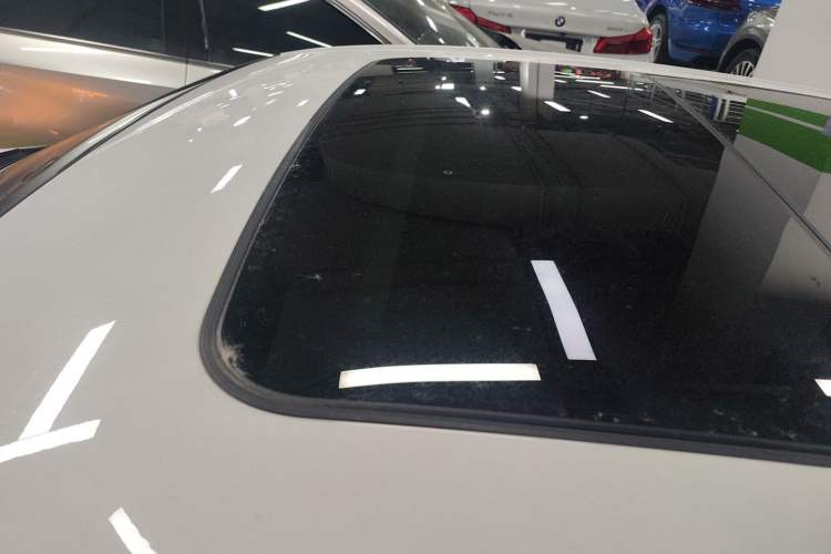 Used Geely Auto Preface 2023 2.0TD Prestige Version Roof