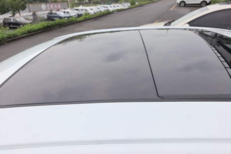 Used Geely Auto Preface 2023 1.5TD Kunlun Edition Roof
