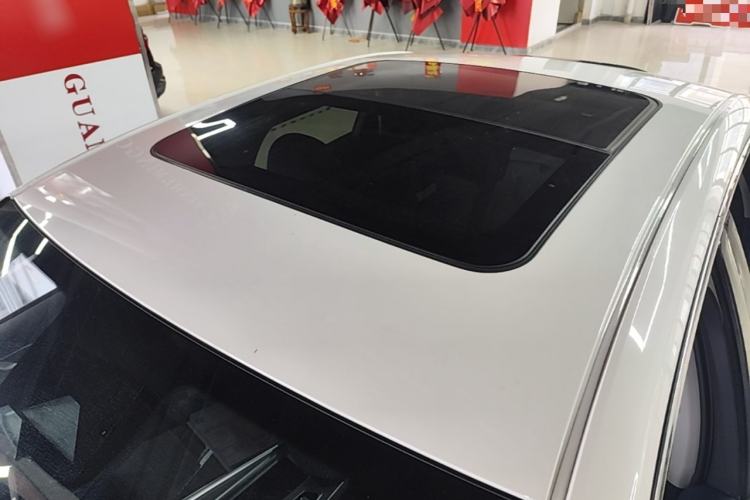 Used Geely Auto Preface 2023 2.0TD Prestige Version Roof