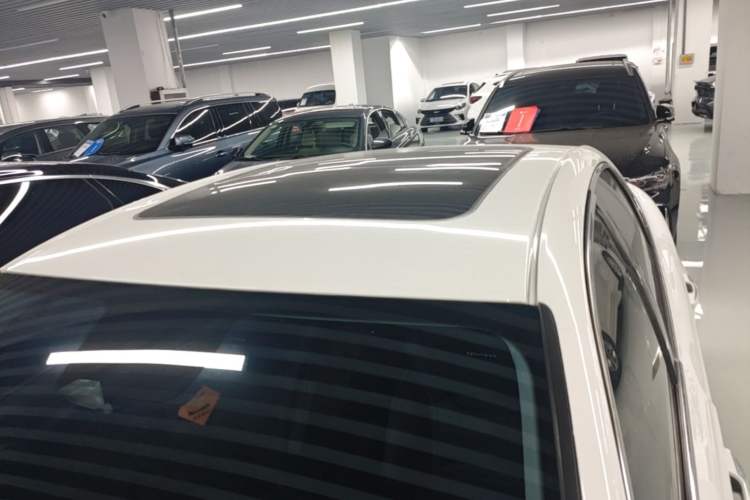 Used Geely Auto Preface 2023 2.0TD Luxury Version Roof