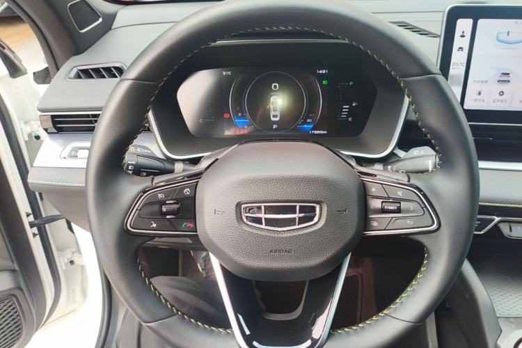 Used Geely Auto Preface 2023 1.5TD Fuyao Version Steering Wheel