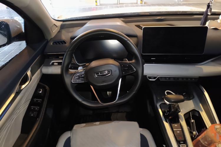 Used Geely Auto Preface 2023 2.0TD Prestige Version Steering Wheel