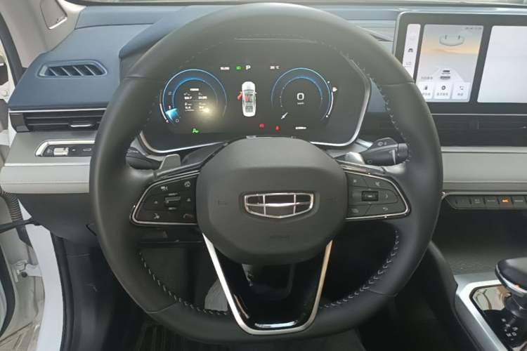 Used Geely Auto Preface 2023 2.0TD Prestige Version Steering Wheel