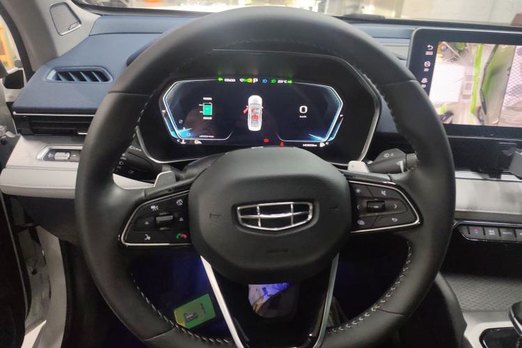Used Geely Auto Preface 2023 2.0TD Prestige Version Steering Wheel