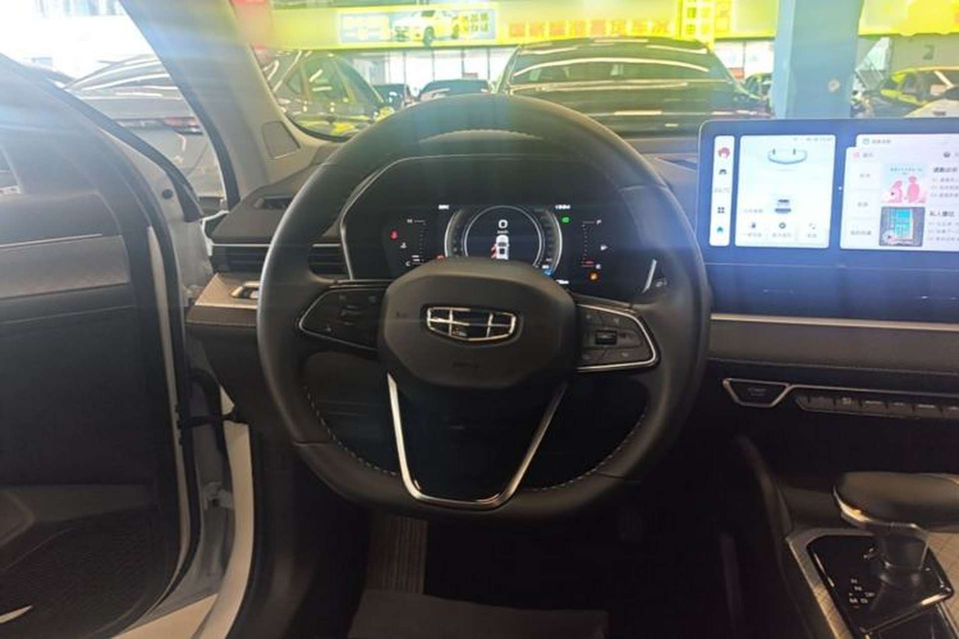Used Geely Auto Preface 2023 2.0TD Luxury Version Steering Wheel