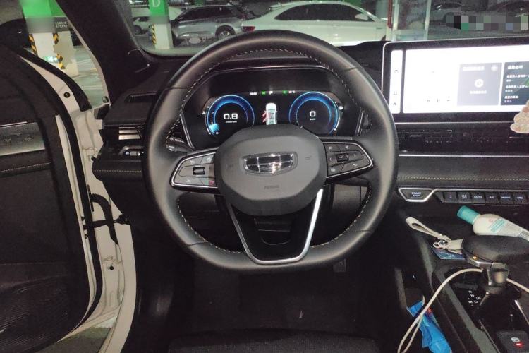 Used Geely Auto Preface 2023 1.5TD Kunlun Edition Steering Wheel