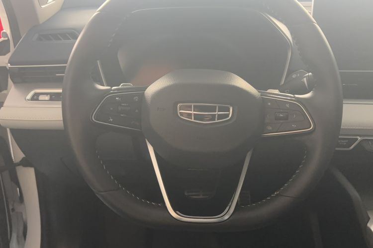 Used Geely Auto Preface 2023 2.0TD Prestige Version Steering Wheel