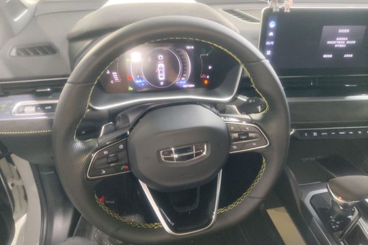 Used Geely Auto Preface 2023 2.0TD Space-Time Edition Steering Wheel