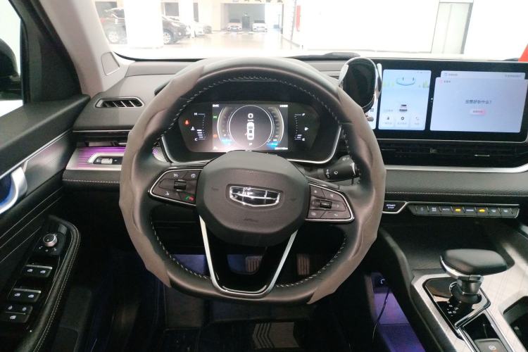 Used Geely Auto Preface 2023 2.0TD Luxury Version Steering Wheel