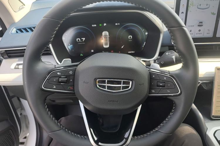 Used Geely Auto Preface 2023 2.0TD Prestige Version Steering Wheel