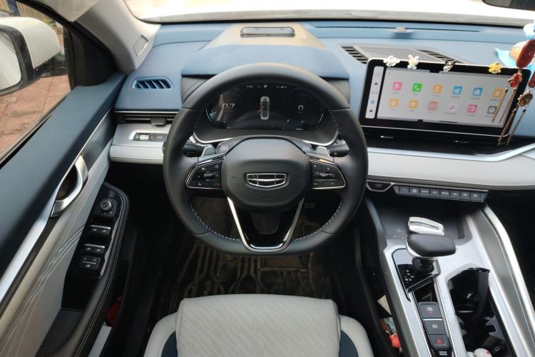 Used Geely Auto Preface 2023 2.0TD Prestige Version Steering Wheel