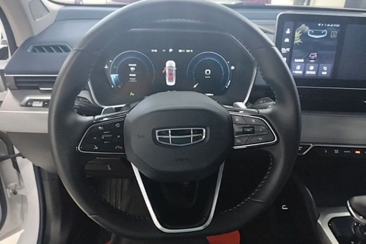 Used Geely Auto Preface 2023 2.0TD Prestige Version Steering Wheel