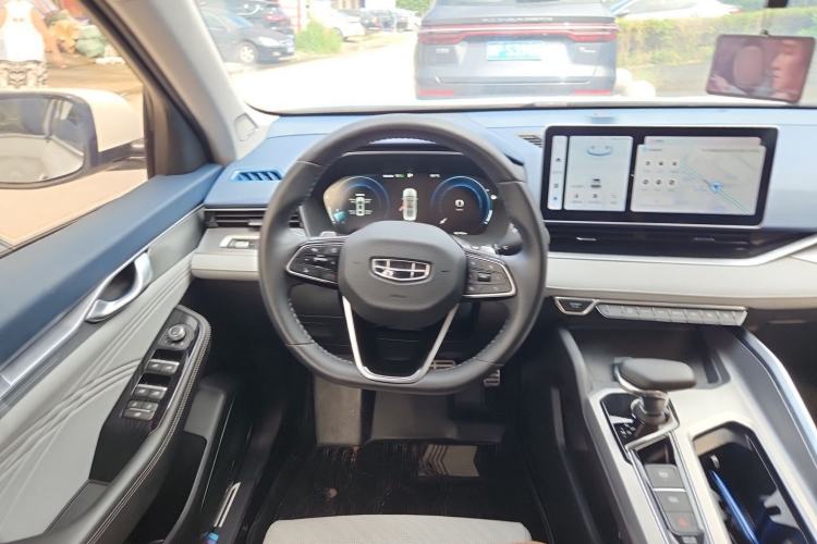 Used Geely Auto Preface 2023 2.0TD Prestige Version Steering Wheel