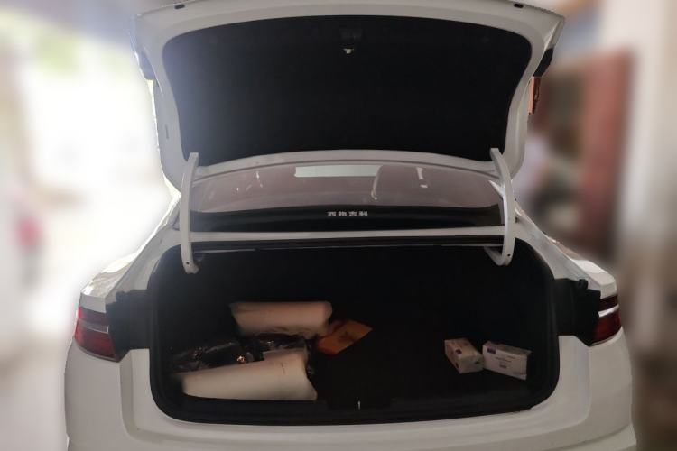 Used Geely Auto Preface 2023 1.5TD Kunlun Edition Trunk