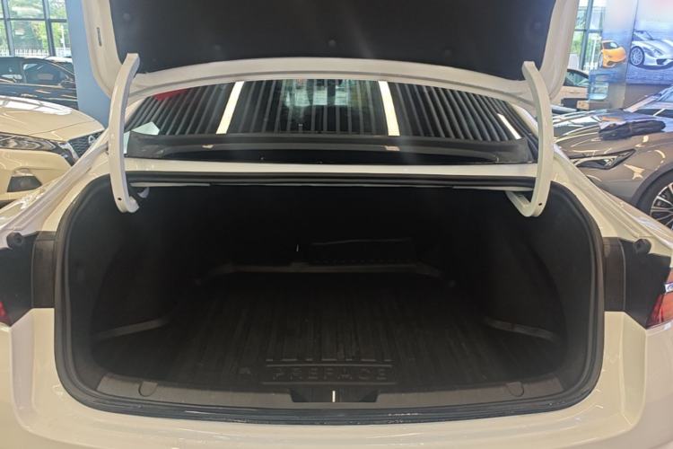 Used Geely Auto Preface 2023 2.0TD Prestige Version Trunk