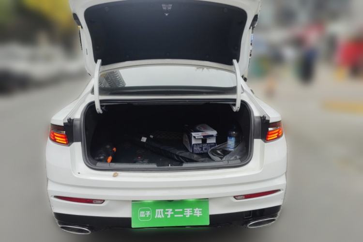 Used Geely Auto Preface 2023 2.0TD Luxury Version Trunk