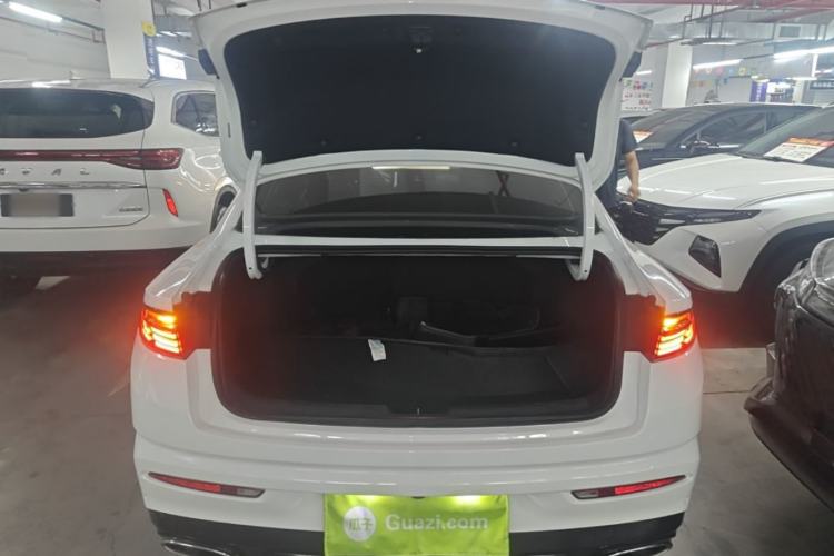 Used Geely Auto Preface 2023 2.0TD Luxury Version Trunk
