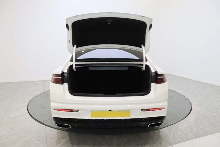 Used Geely Auto Preface 2023 2.0TD Prestige Version Trunk