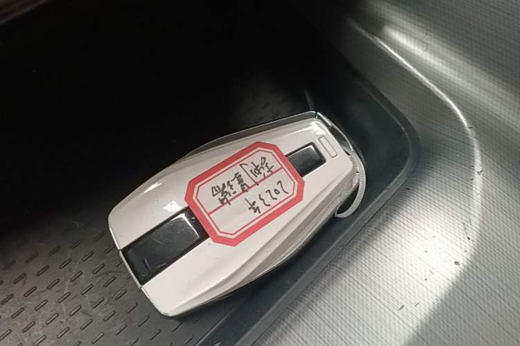 Used Geely Auto Preface 2023 2.0TD Prestige Version Vehicle Key