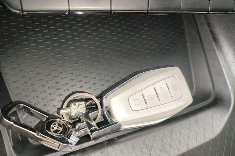 Used Geely Auto Preface 2023 1.5TD Fuyao Version Vehicle Key