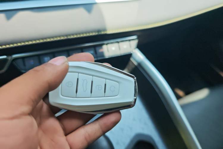 Used Geely Auto Preface 2023 1.5TD Fuyao Version Vehicle Key