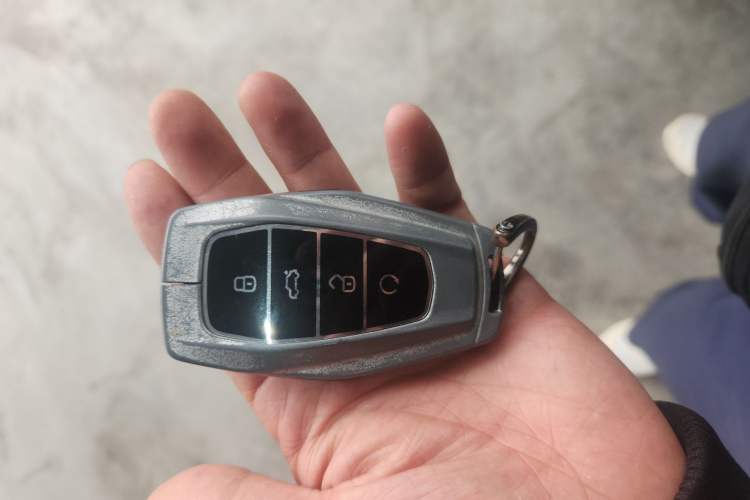 Used Geely Auto Preface 2023 2.0TD Prestige Version Vehicle Key