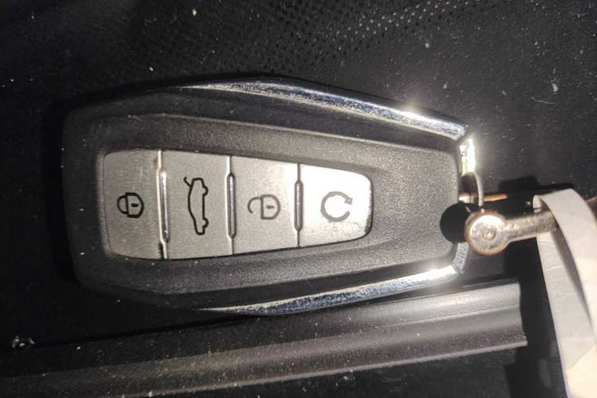 Used Geely Auto Preface 2023 1.5TD Kunlun Edition Vehicle Key