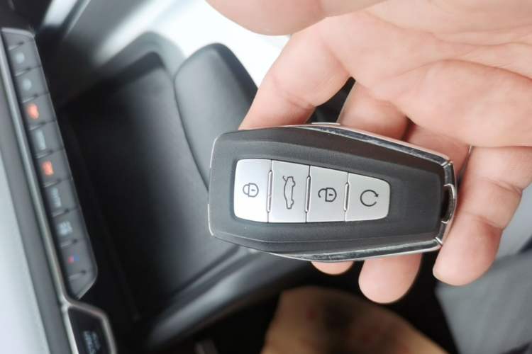 Used Geely Auto Preface 2023 2.0TD Prestige Version Vehicle Key