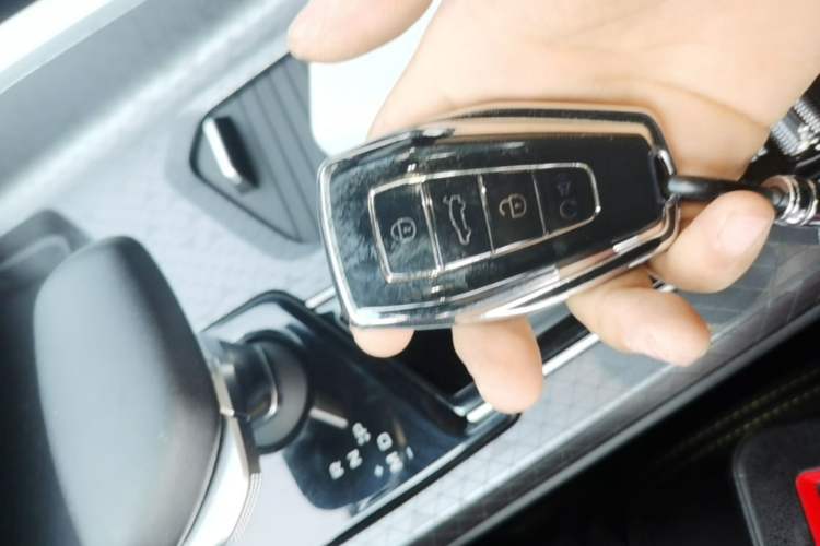 Used Geely Auto Preface 2023 1.5TD Kunlun Edition Vehicle Key