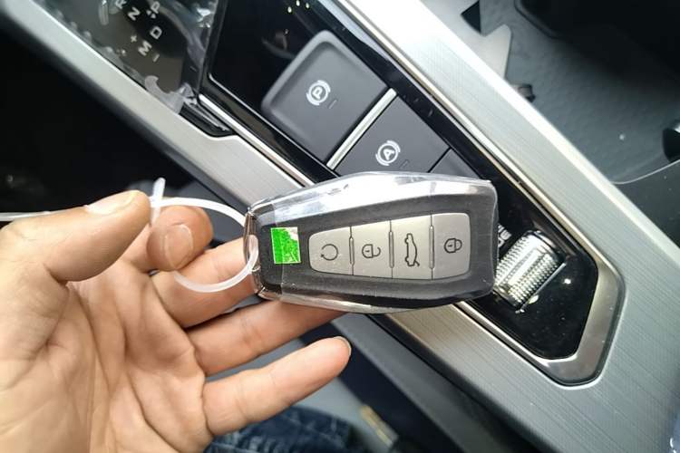 Used Geely Auto Preface 2023 2.0TD Prestige Version Vehicle Key