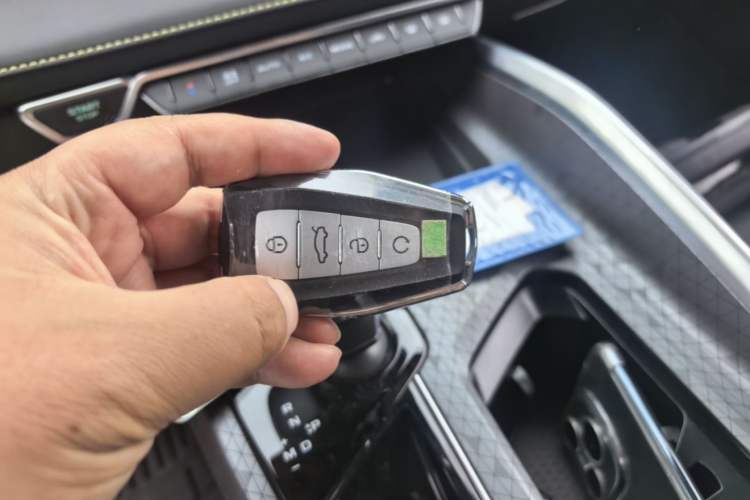 Used Geely Auto Preface 2023 1.5TD Kunlun Edition Vehicle Key