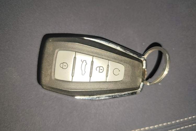 Used Geely Auto Preface 2023 2.0TD Prestige Version Vehicle Key