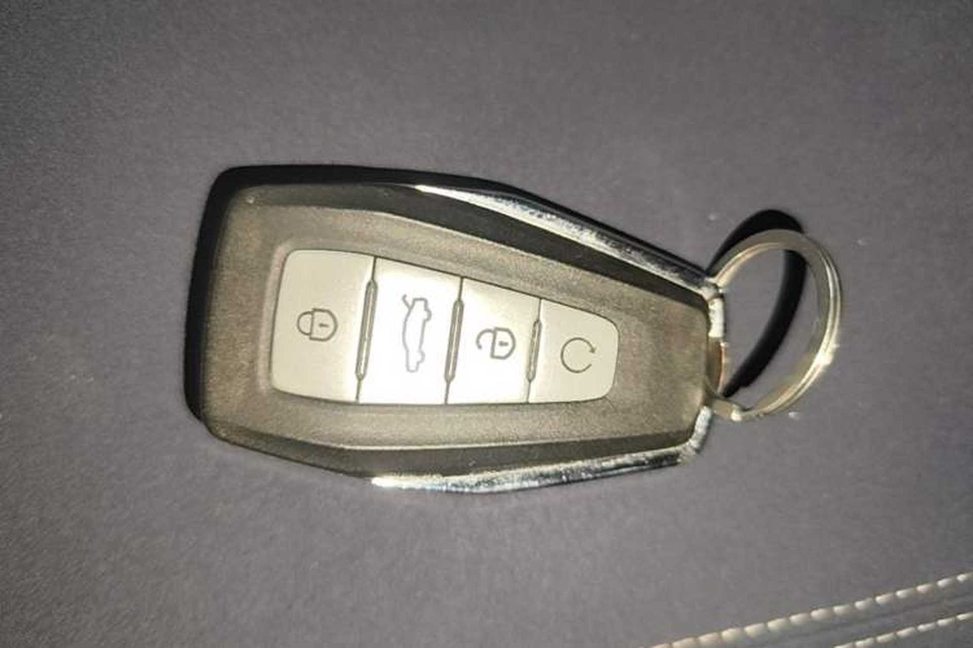 Used Geely Auto Preface 2023 2.0TD Prestige Version Vehicle Key