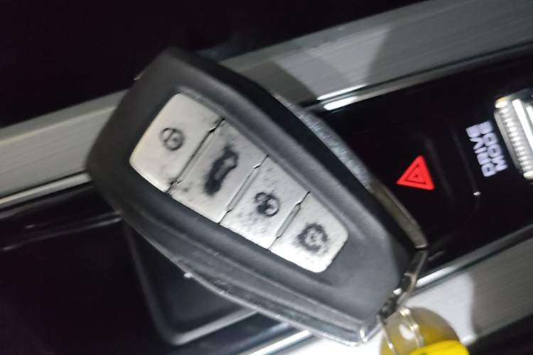 Used Geely Auto Preface 2023 2.0TD Prestige Version Vehicle Key