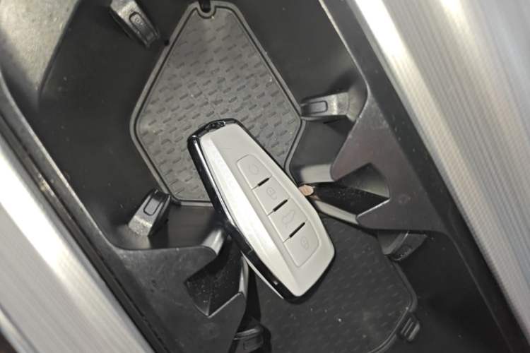 Used Geely Auto Preface 2023 2.0TD Prestige Version Vehicle Key